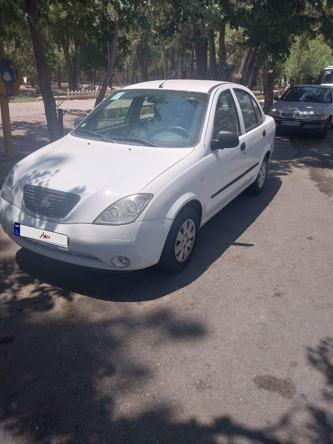 تیبا صندوق دار SX - 1400