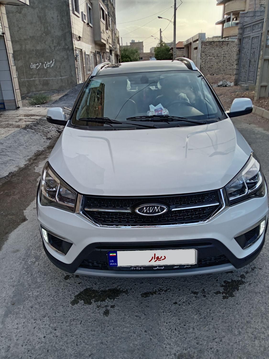 خودرو ام وی ام، X22 آگهی ann_18554692
