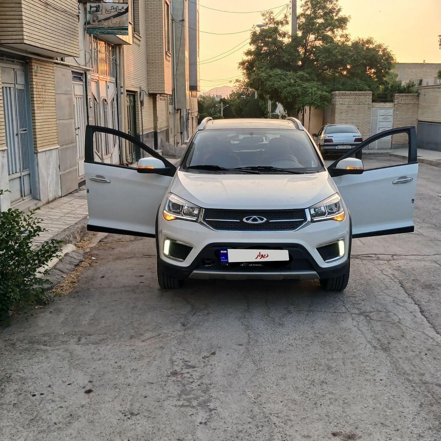 خودرو ام وی ام، X22 آگهی ann_18554945