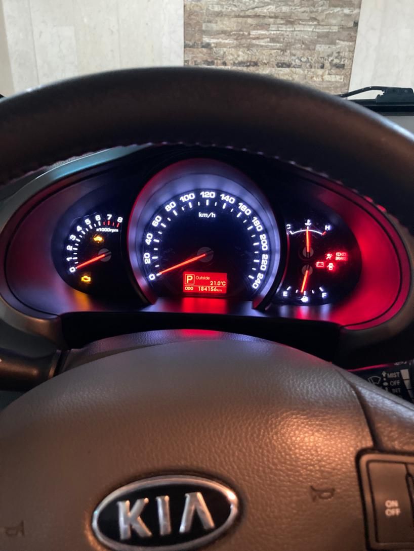 کیا اسپورتیج 4 سیلندر فول 2400cc - 2012
