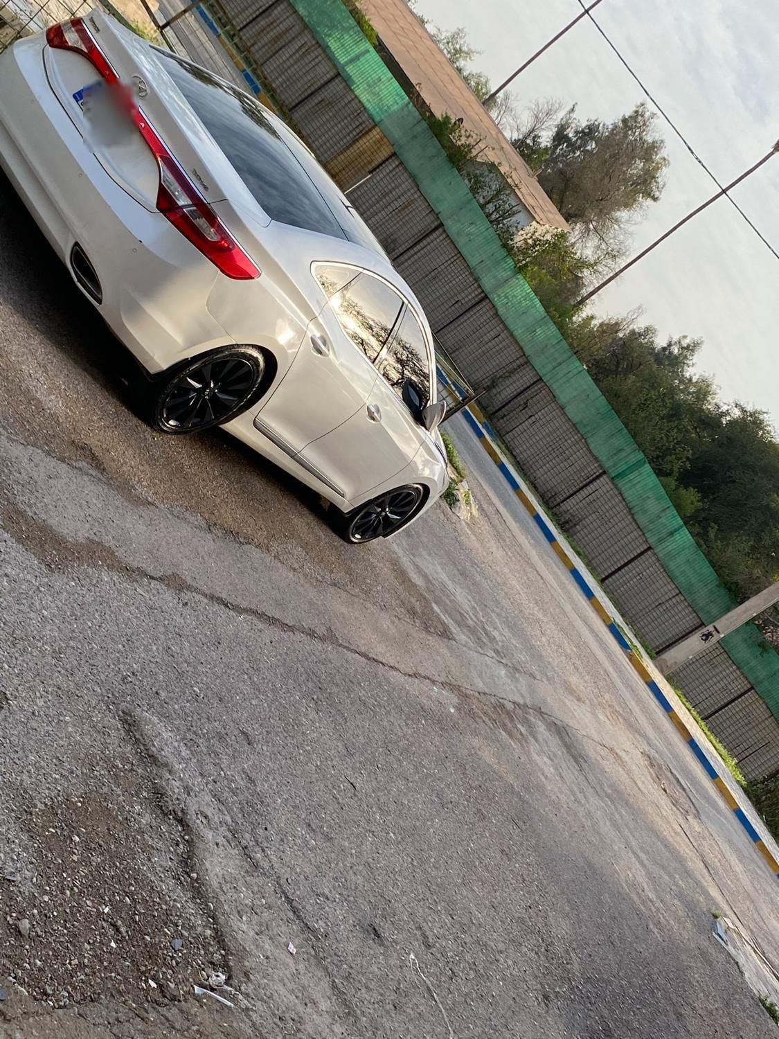 هیوندای آزرا (گرنجور) 3000cc - 2014