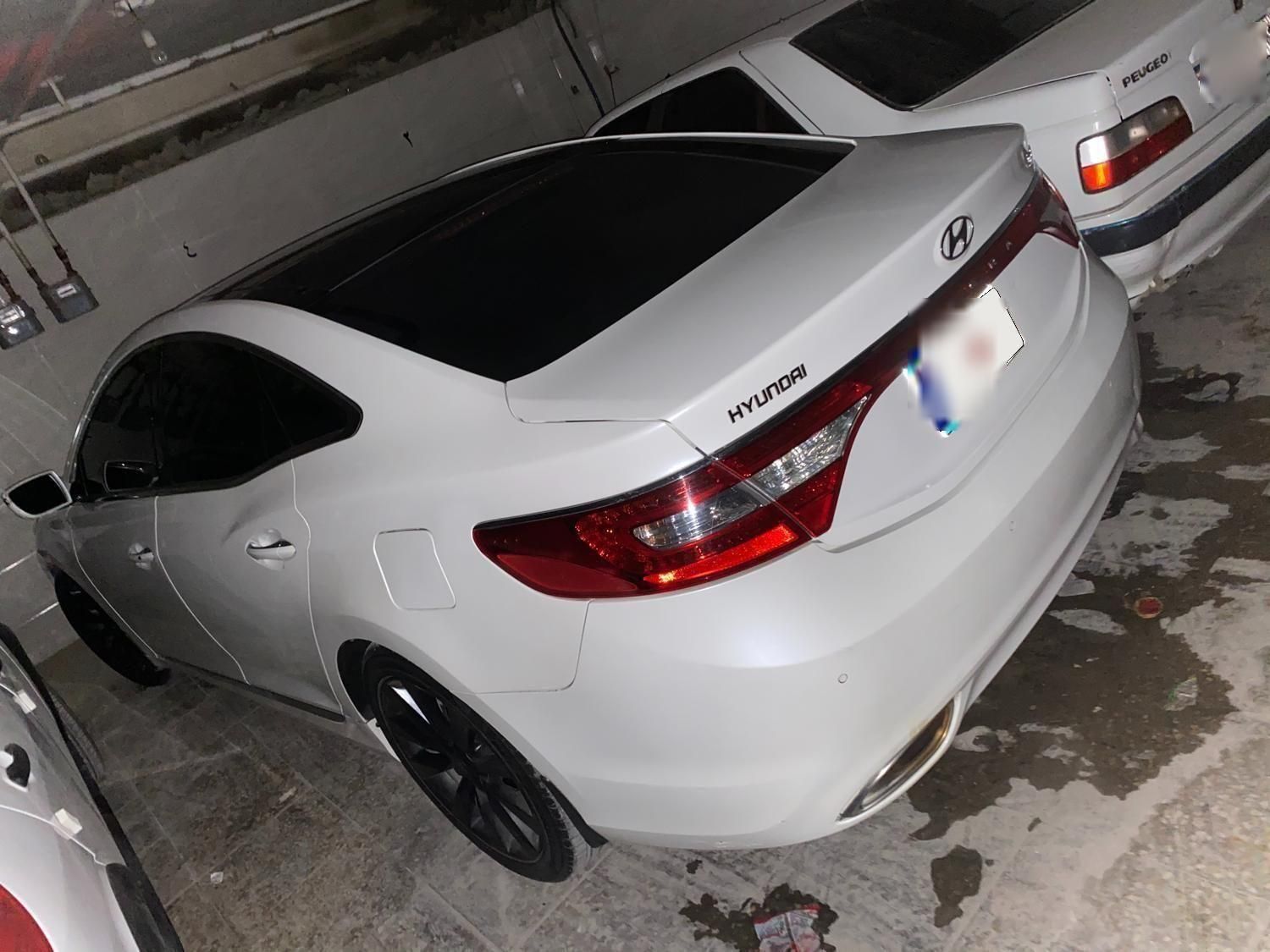 هیوندای آزرا (گرنجور) 3000cc - 2014
