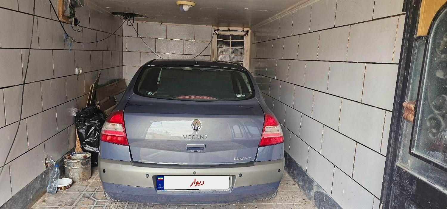 رنو مگان پارس خودرو 2000 - 2012