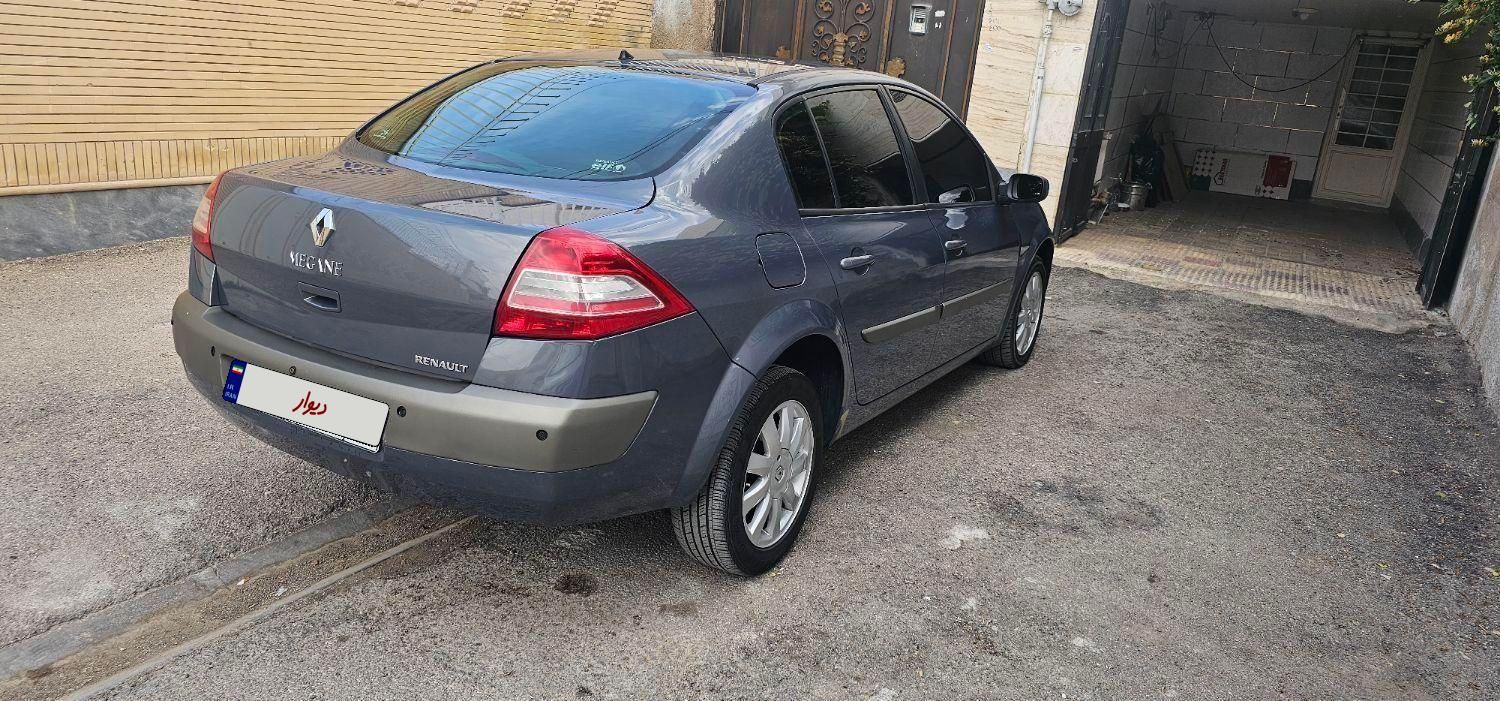 رنو مگان پارس خودرو 2000 - 2012