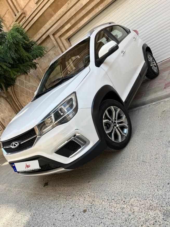 خودرو ام وی ام، X22 آگهی ann_18556139