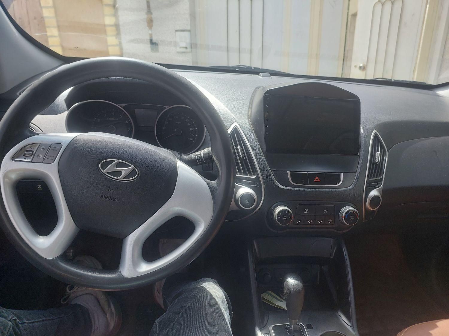 هیوندای توسان 2.4 لیتر - 2012