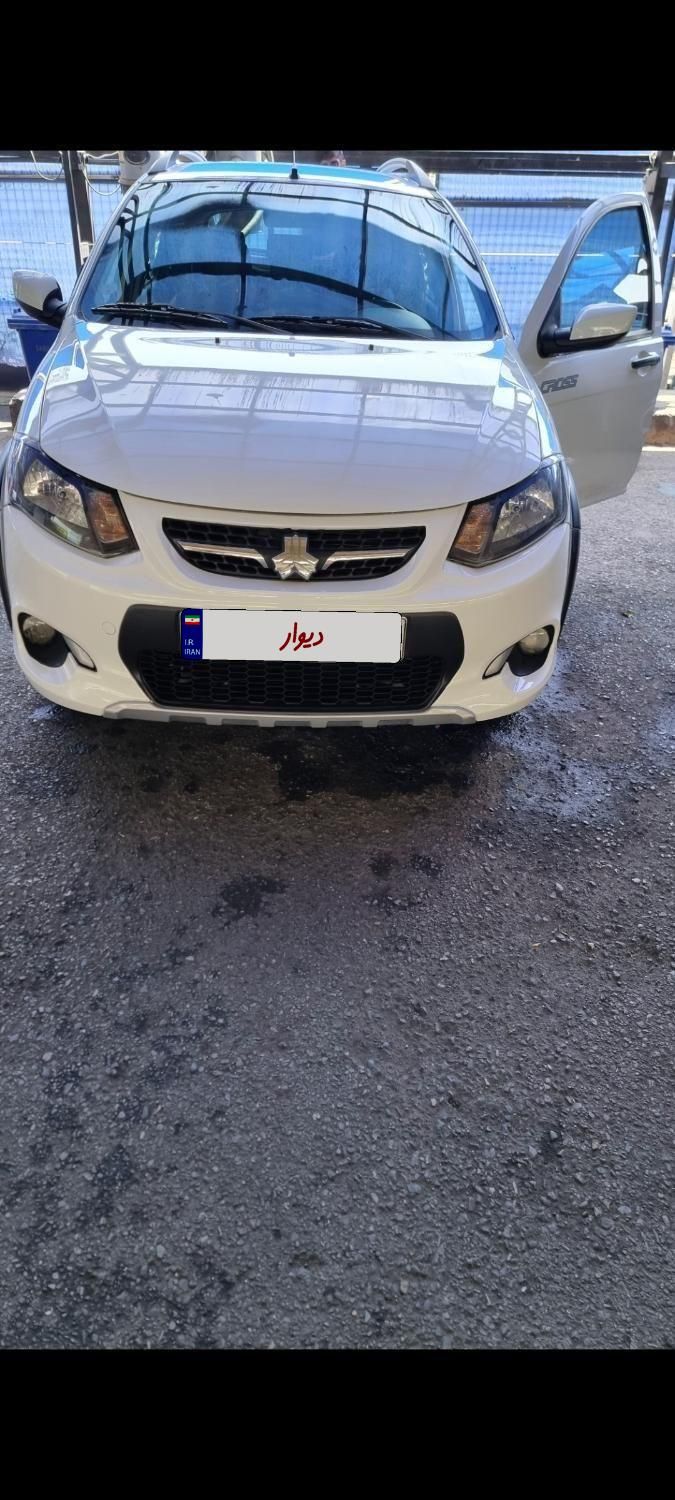خودرو کوییک، معمولی آگهی ann_18556470