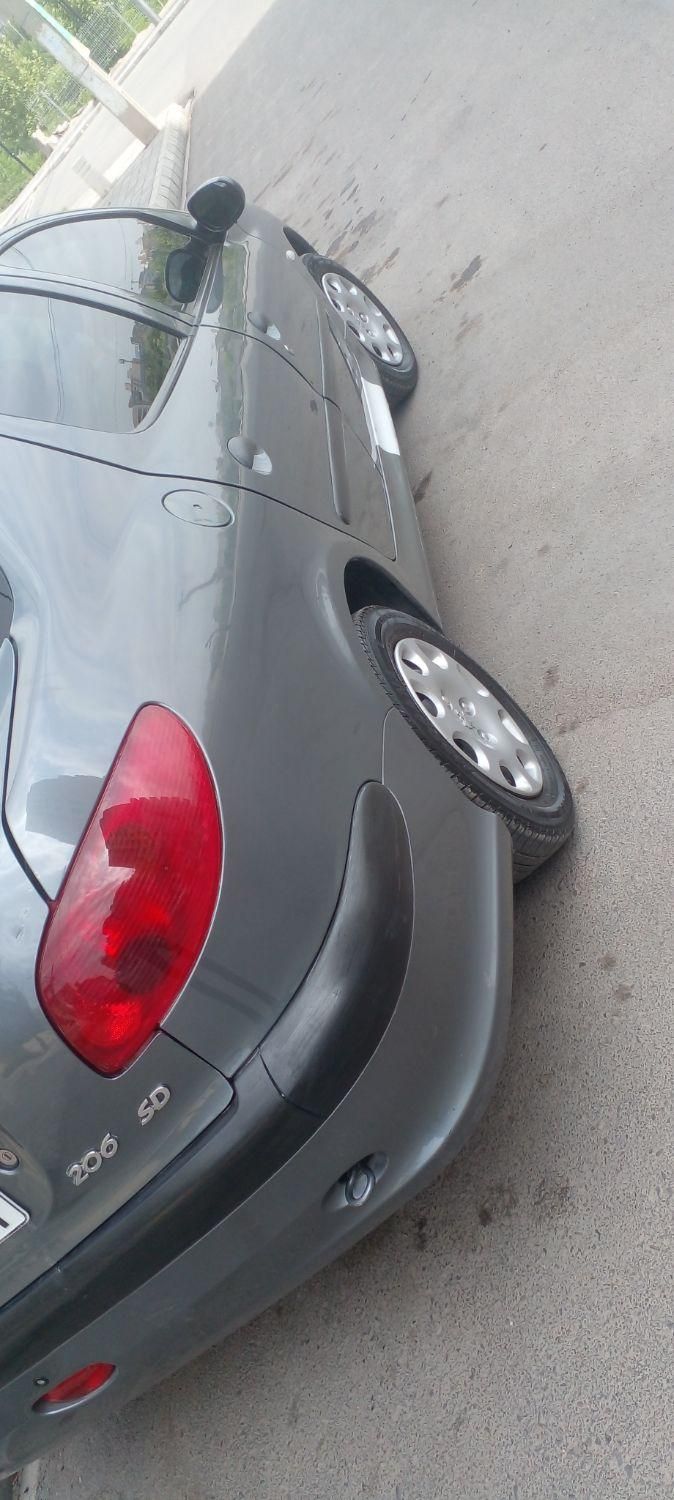 پژو ۲۰۶ صندوق دار v8 - 1399