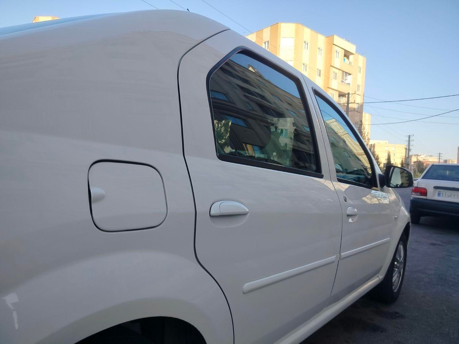 رنو تندر 90 پلاس اتوماتیک - 1397