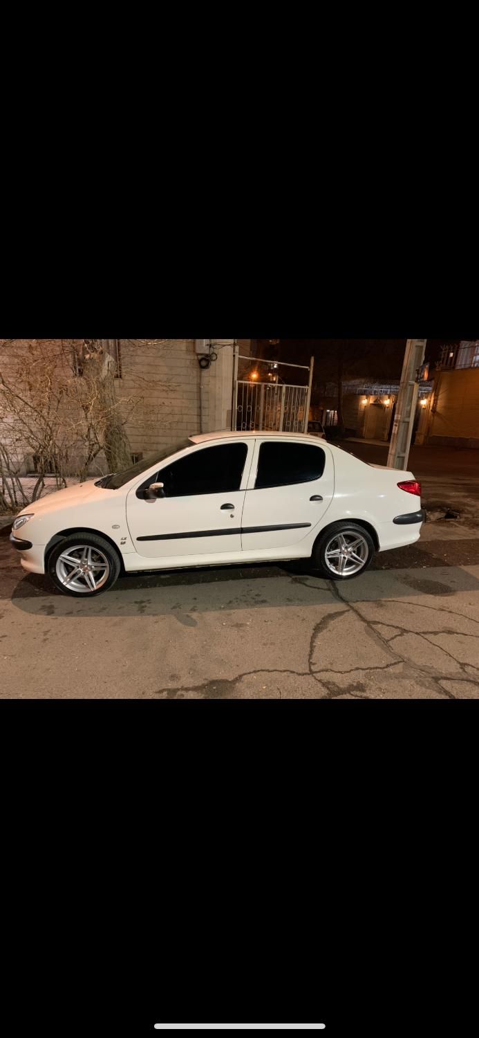پژو ۲۰۶ صندوق دار v8 - 1394