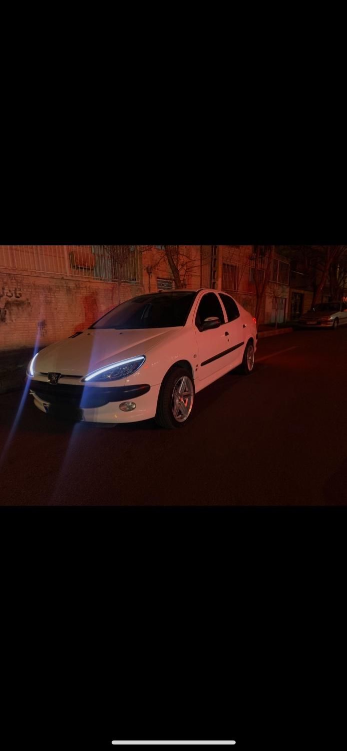 پژو ۲۰۶ صندوق دار v8 - 1394