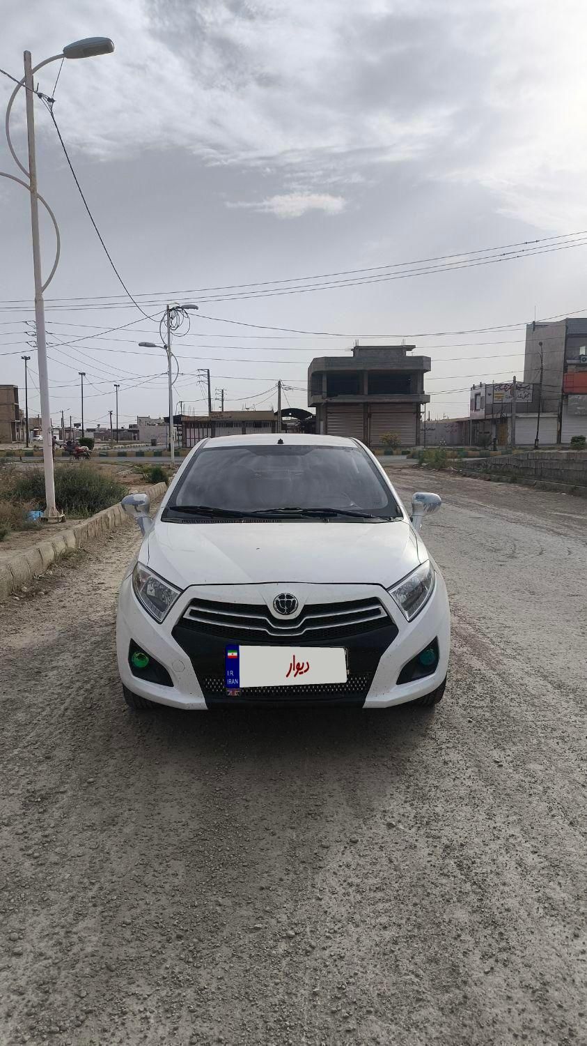 برلیانس H230 دنده‌ای - 2015