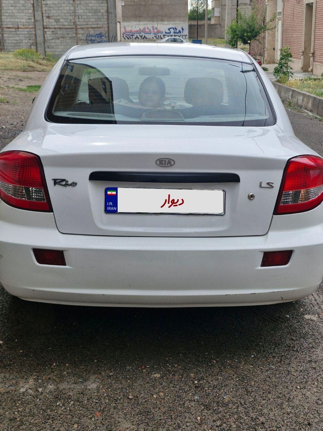 کیا ریو مونتاژ دنده ای LS - 2011