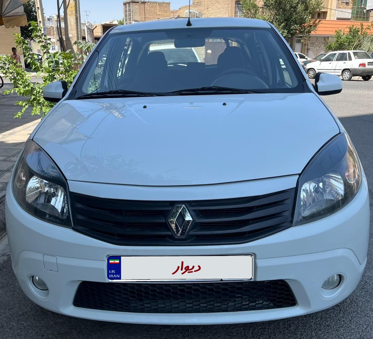 خودرو رنو، ساندرو آگهی ann_18557770