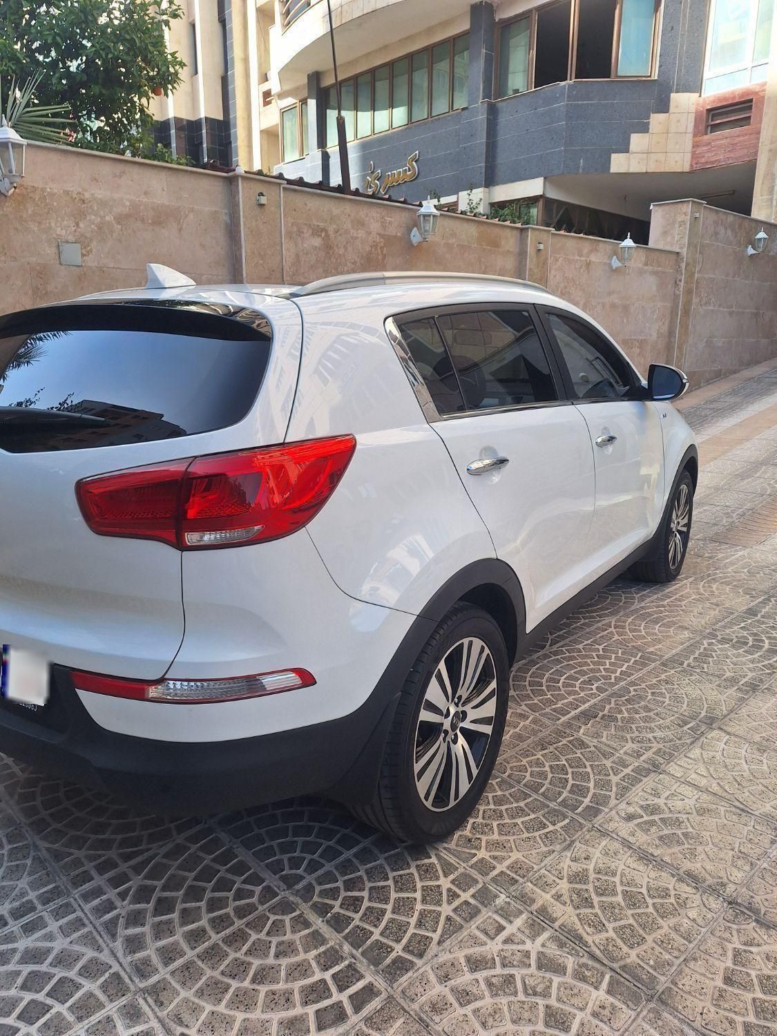 کیا اسپورتیج 4 سیلندر فول 2400cc - 2014