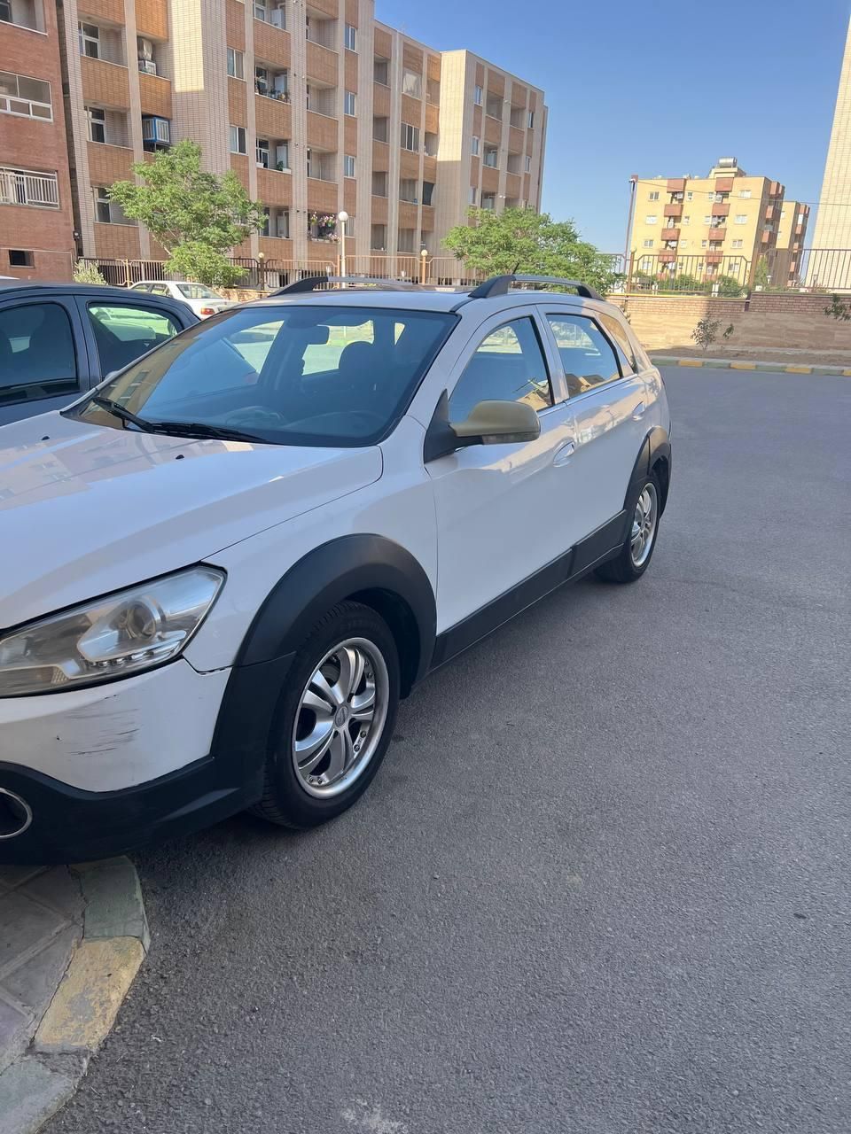 دانگ فنگ H30 کراس اتوماتیک - 1397
