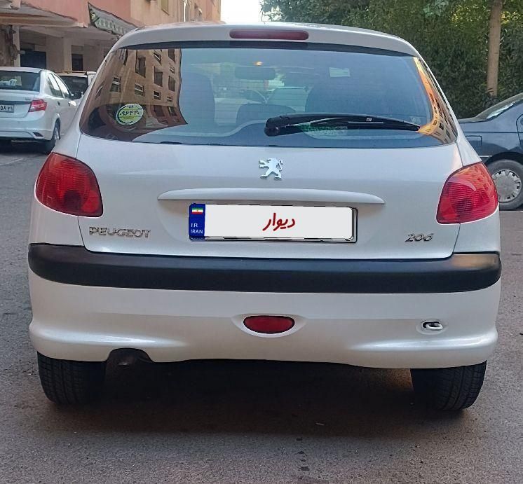 پژو 206 تیپ 5 - 1396