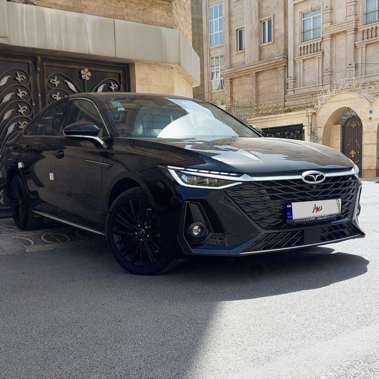 خودرو فونیکس، آریزو 8 آگهی ann_18559010