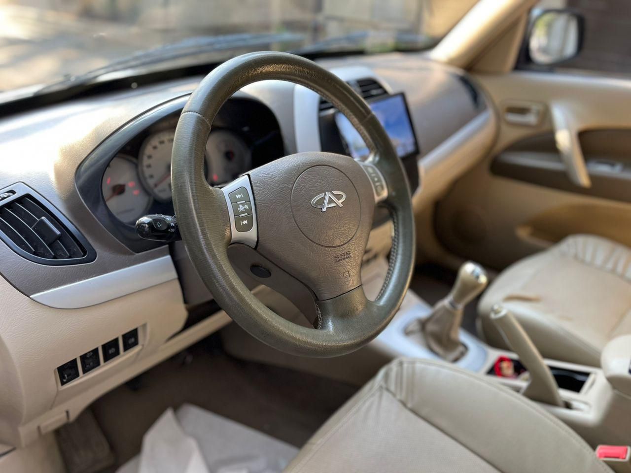 ام وی ام X33 دنده‌ای ساده - 2012