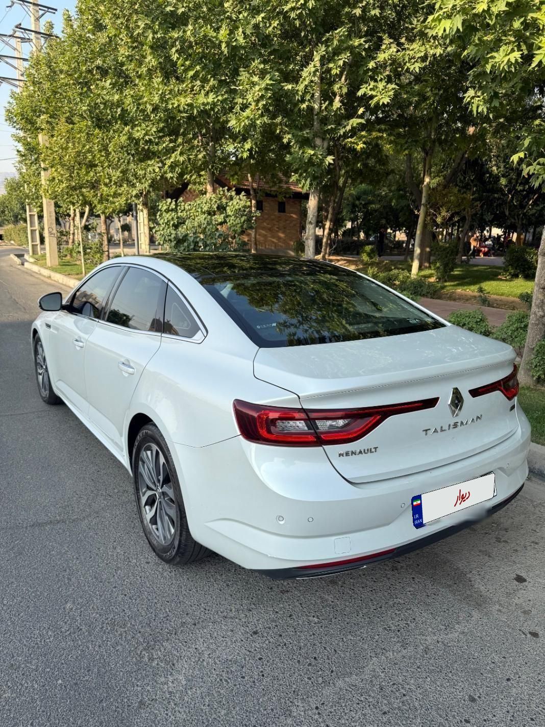 خودرو رنو، تالیسمان آگهی ann_18559506