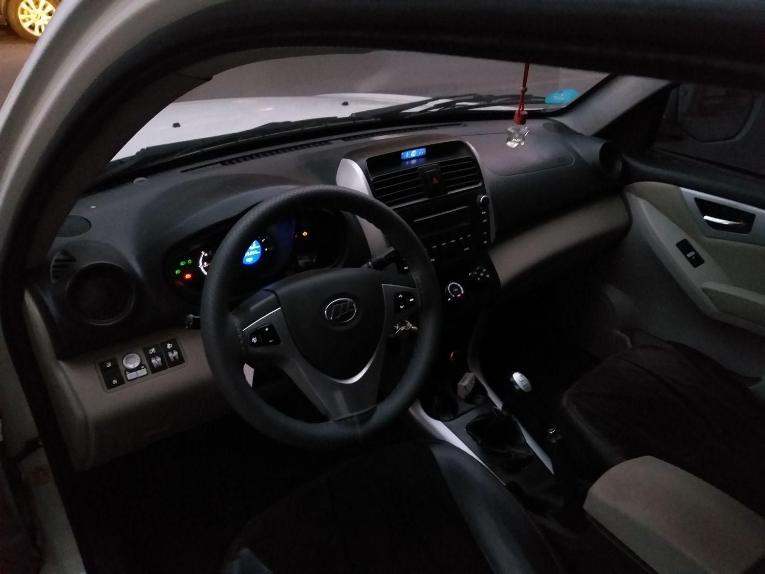 لیفان X60 دنده‌ای - 2013