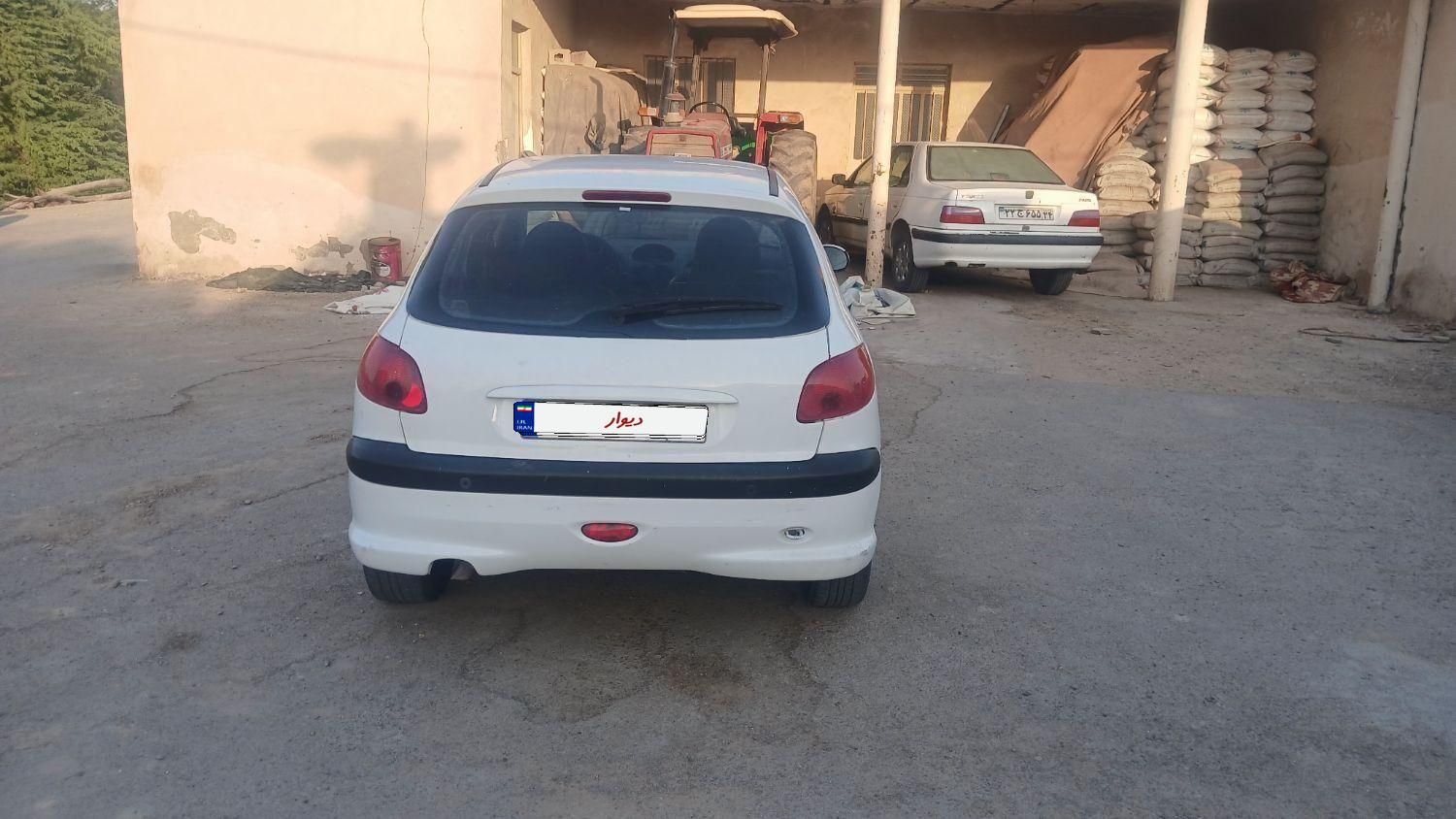 پژو 206 تیپ 5 - 1396