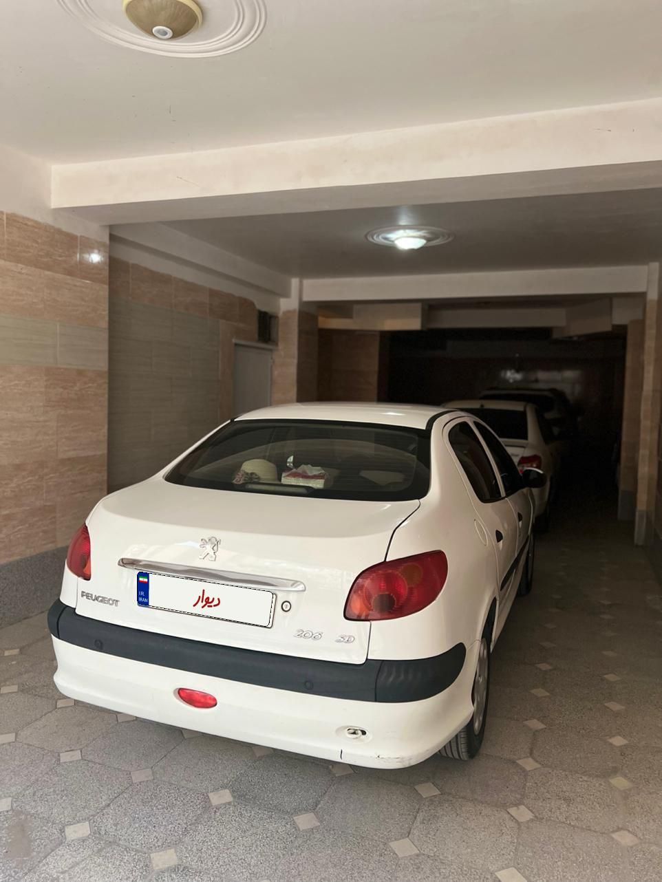 پژو ۲۰۶ صندوق دار v8 - 1394
