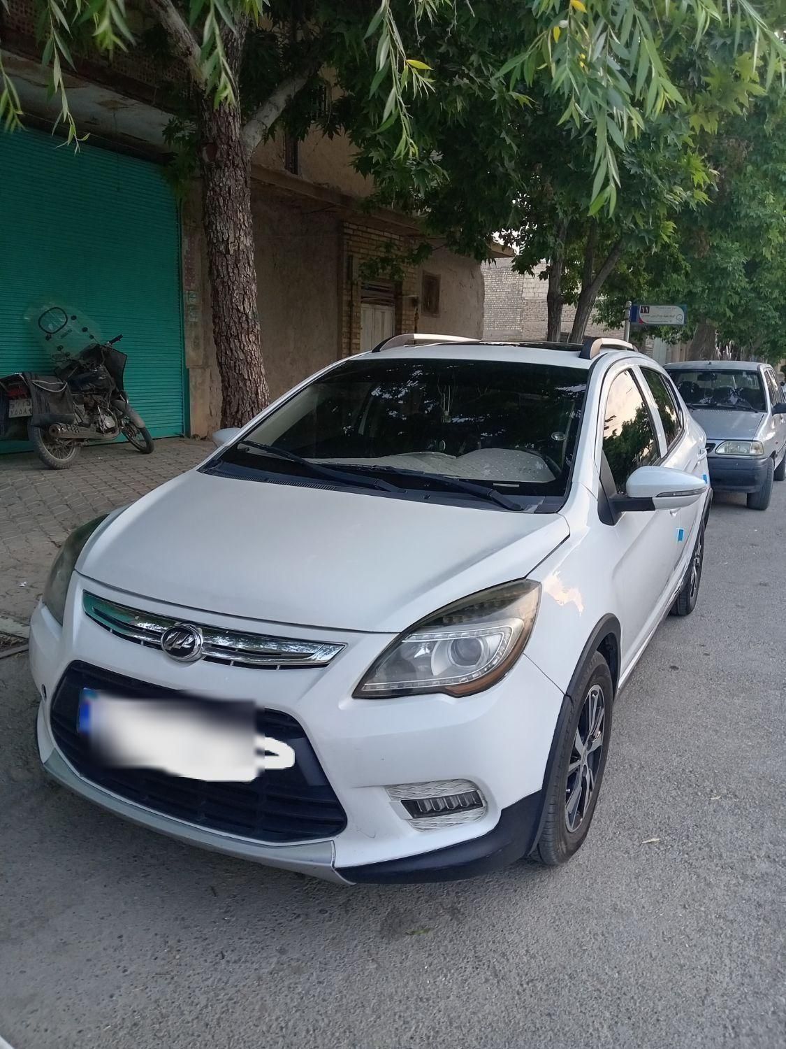 لیفان X50 اتوماتیک - 2016