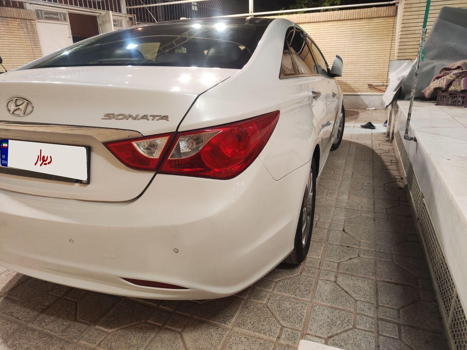 هیوندای سوناتا فول YF - 2012