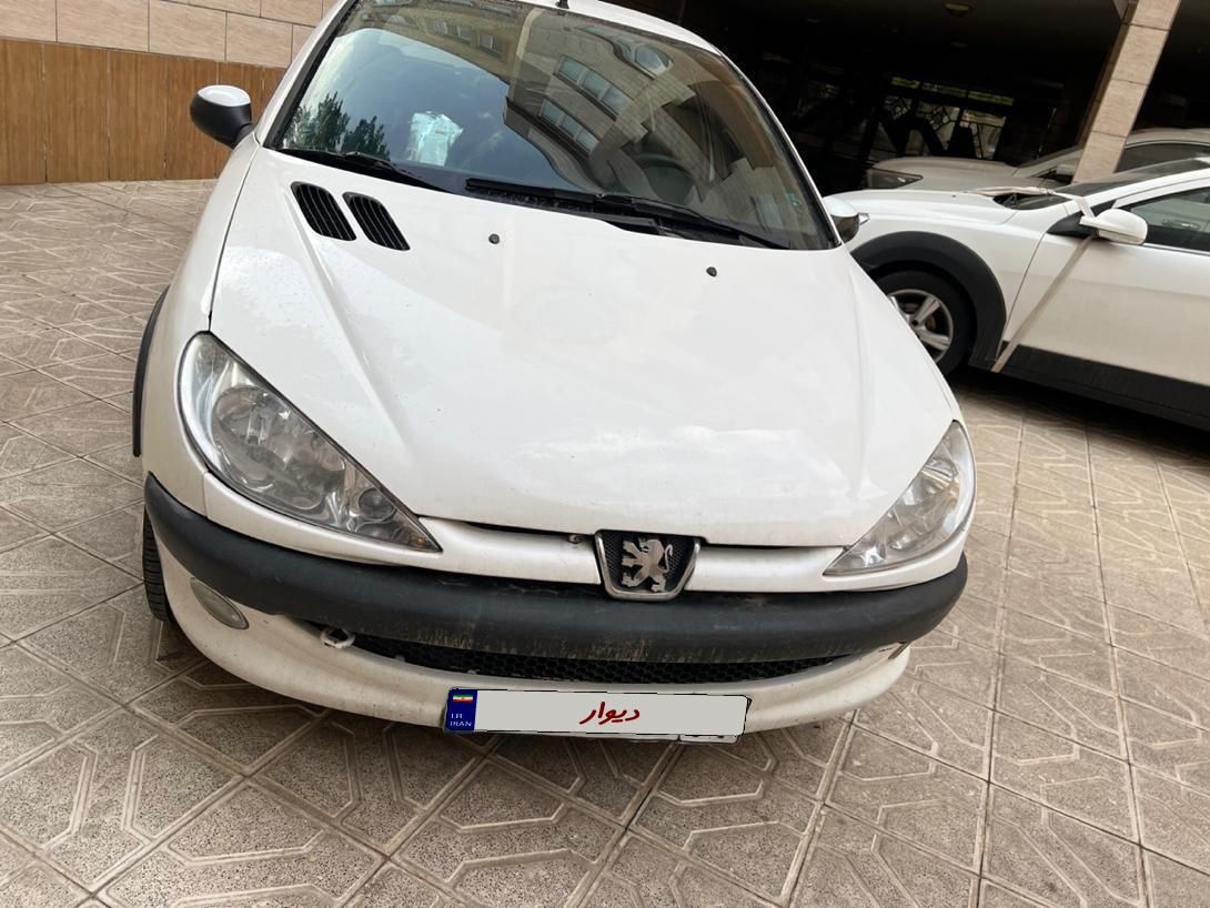 پژو ۲۰۶ صندوق دار v8 - 1387