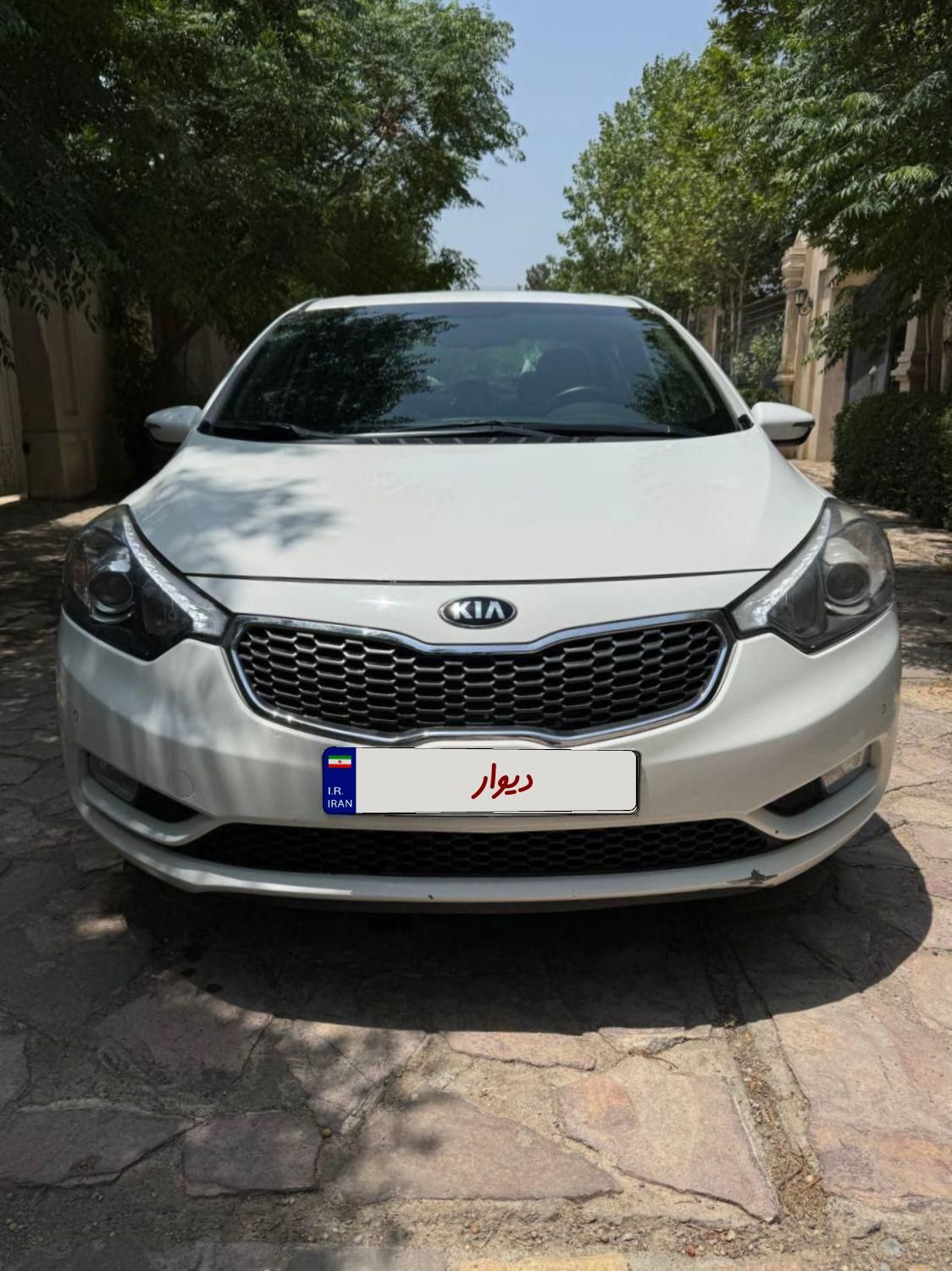 کیا سراتو 2.0 لیتر اتوماتیک GT لاین - 2015