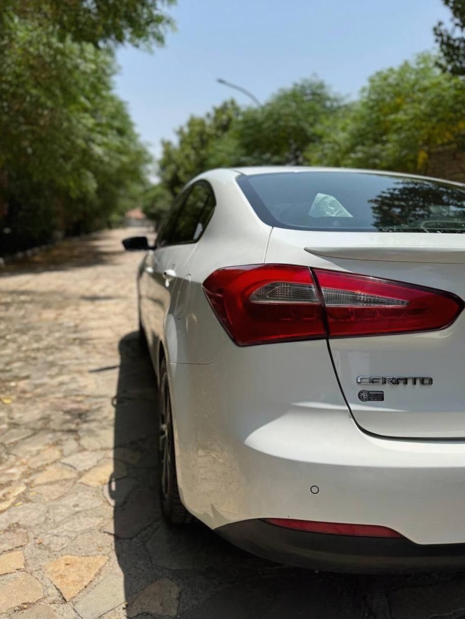 کیا سراتو 2.0 لیتر اتوماتیک GT لاین - 2015