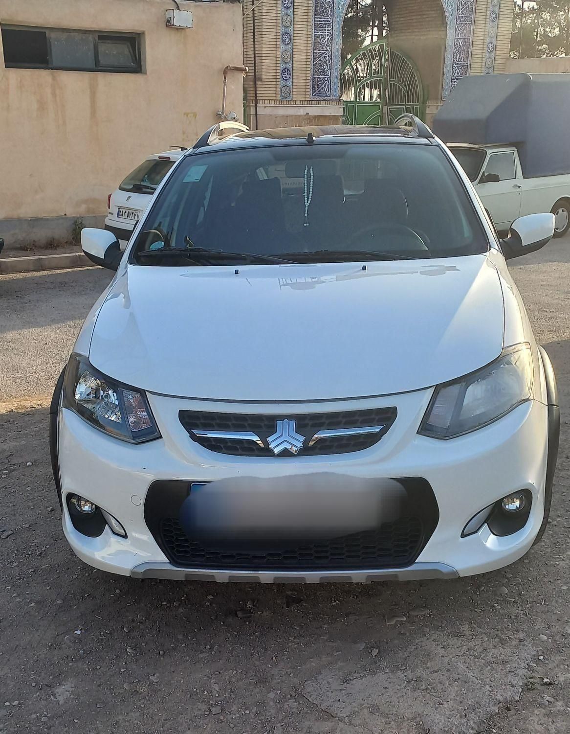 خودرو کوییک، R آگهی ann_18562087