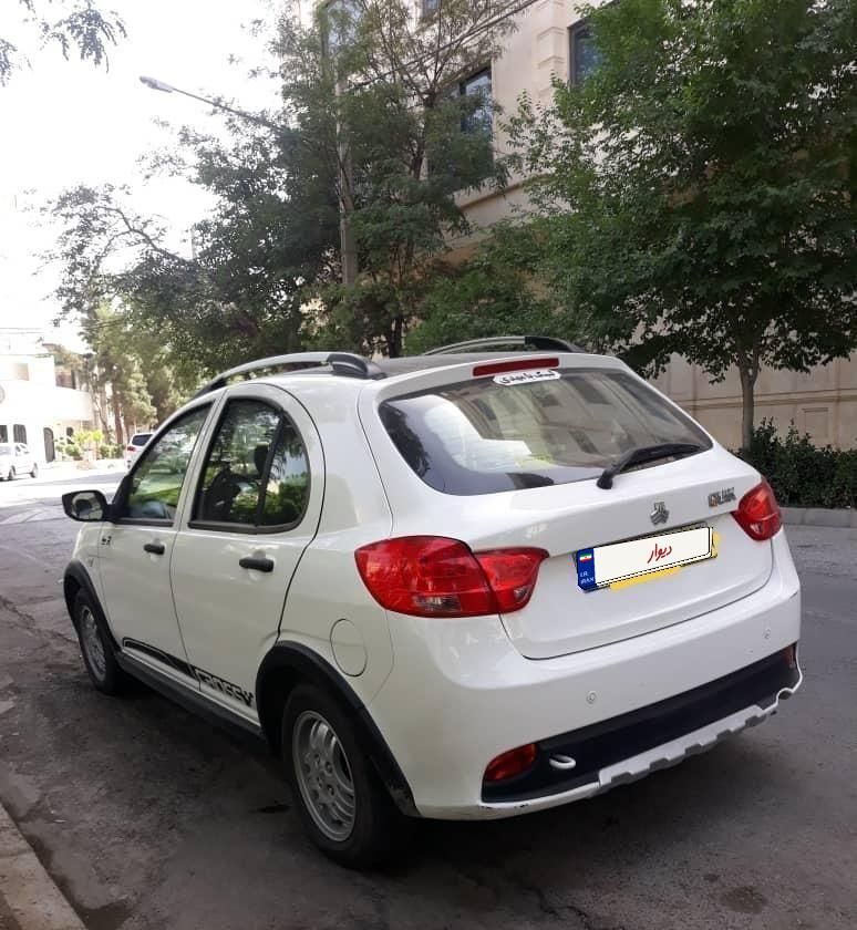کوییک R دنده‌ای - 1399