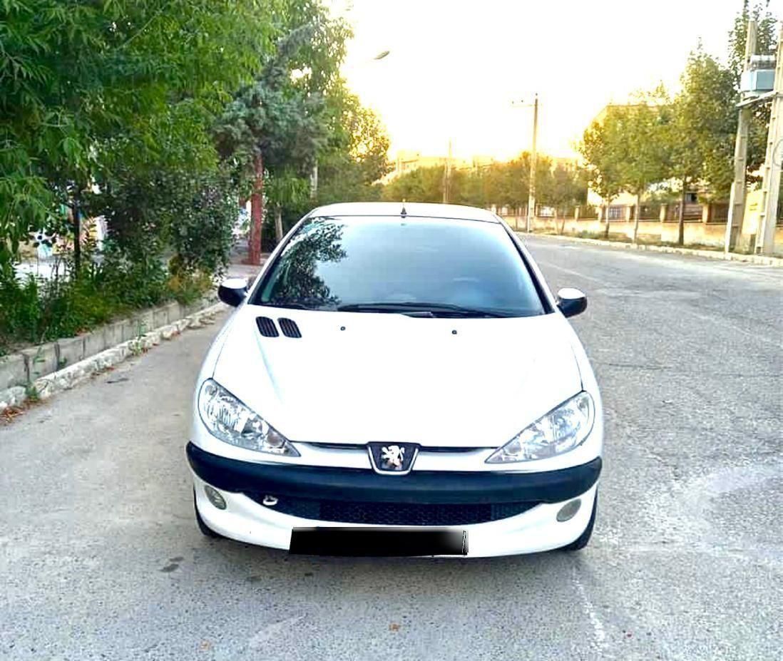 خودرو پژو، ۲۰۶ صندوق دار آگهی ann_18563109