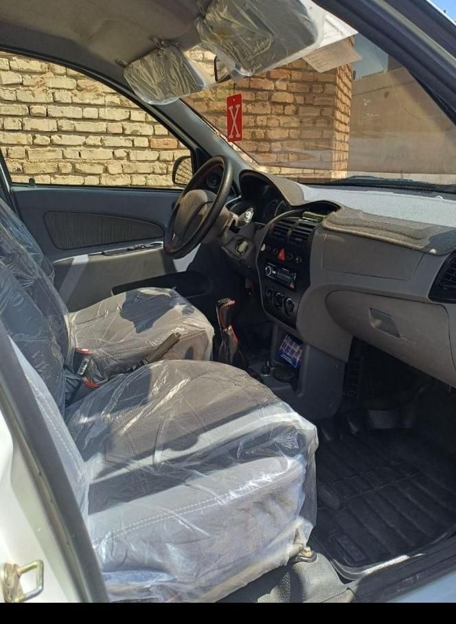 تیبا صندوق دار SX - 1393