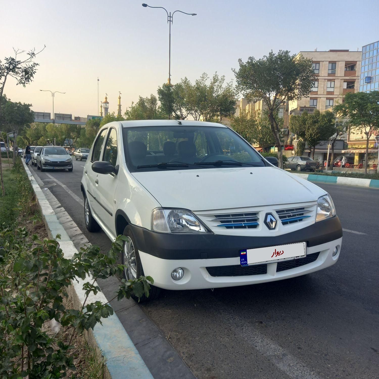 خودرو رنو، تندر 90 آگهی ann_18563627