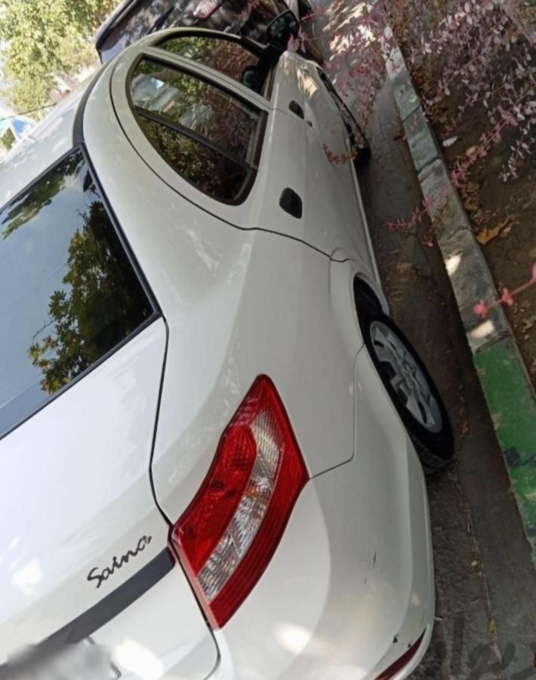 خودرو ساینا، EX آگهی ann_18563663