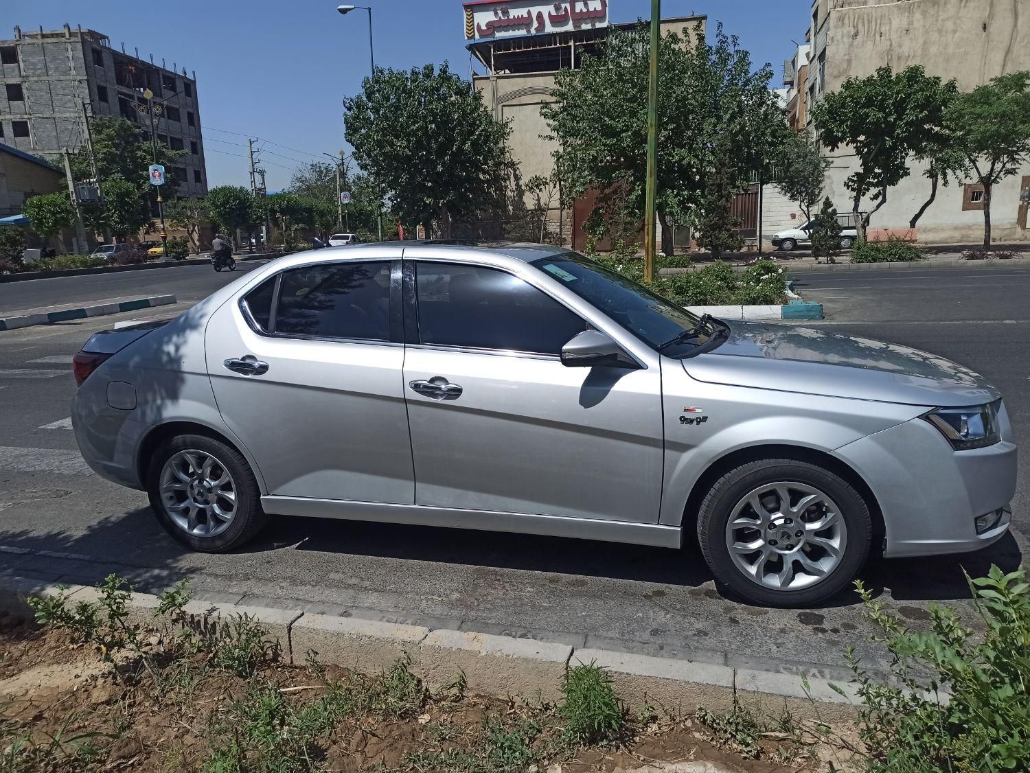 دنا پلاس توربو اتوماتیک - 1400