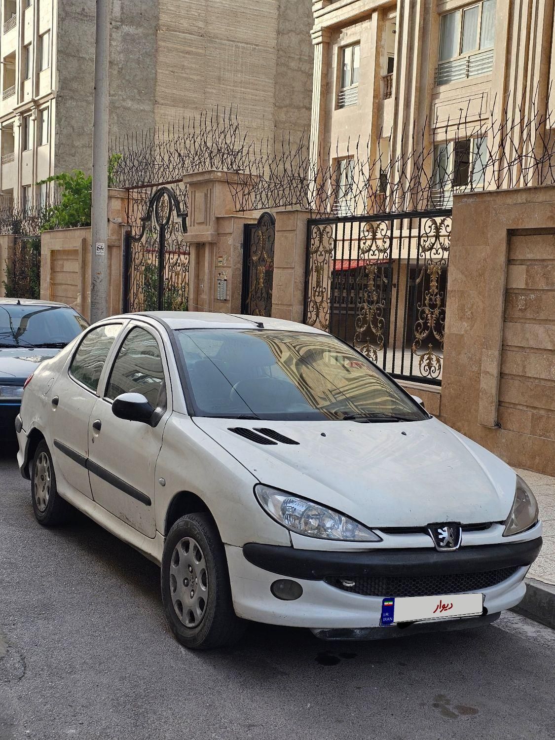 خودرو پژو، ۲۰۶ صندوق دار آگهی ann_18564044