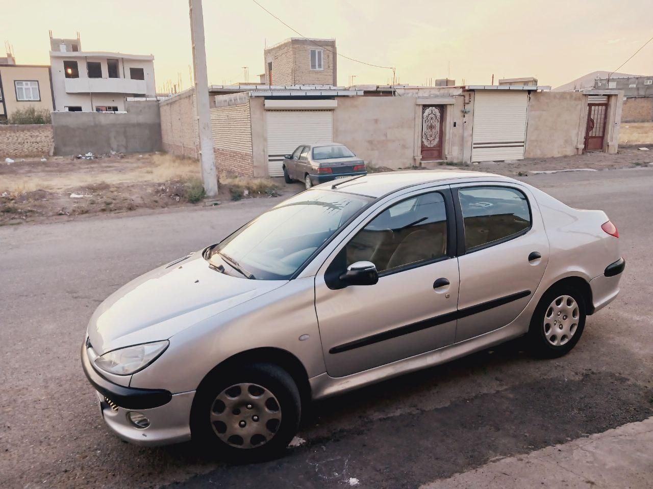 پژو ۲۰۶ صندوق دار v1 - 1386