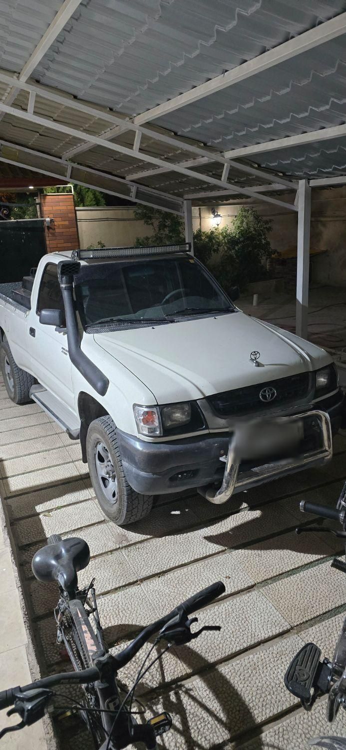 تویوتا کمری XLE - 2001