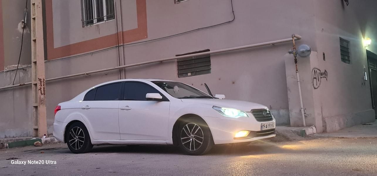 بسترن B50F اتوماتیک - 2015
