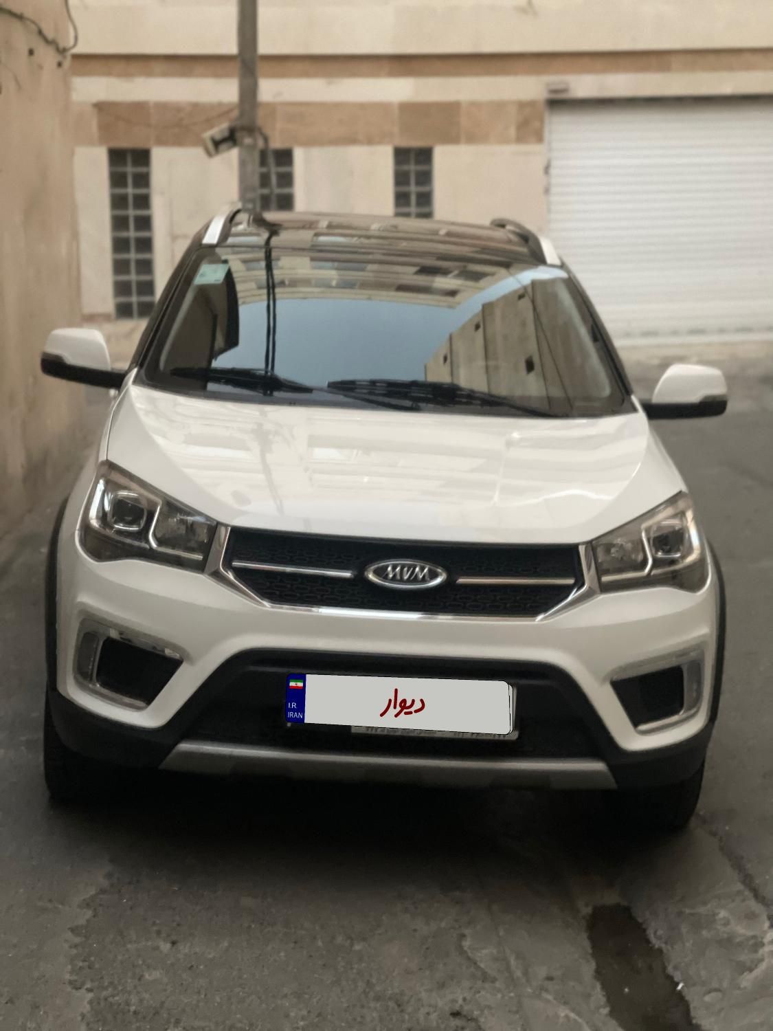 خودرو ام وی ام، X22 آگهی ann_18564754