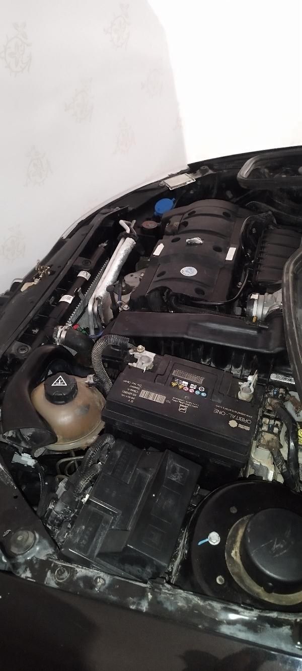 پژو ۲۰۶ صندوق دار v8 - 1393