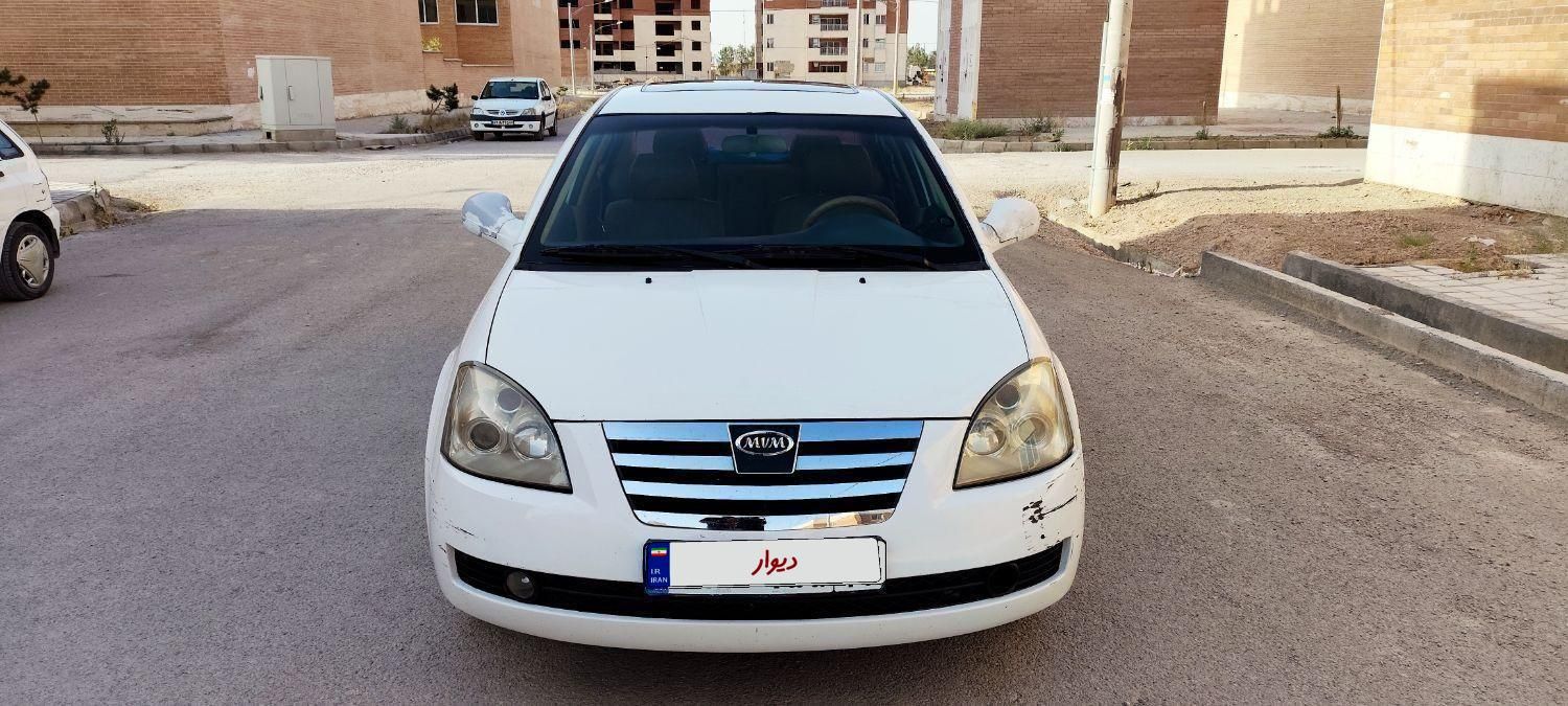 ام وی ام 530 دنده ای - 2014
