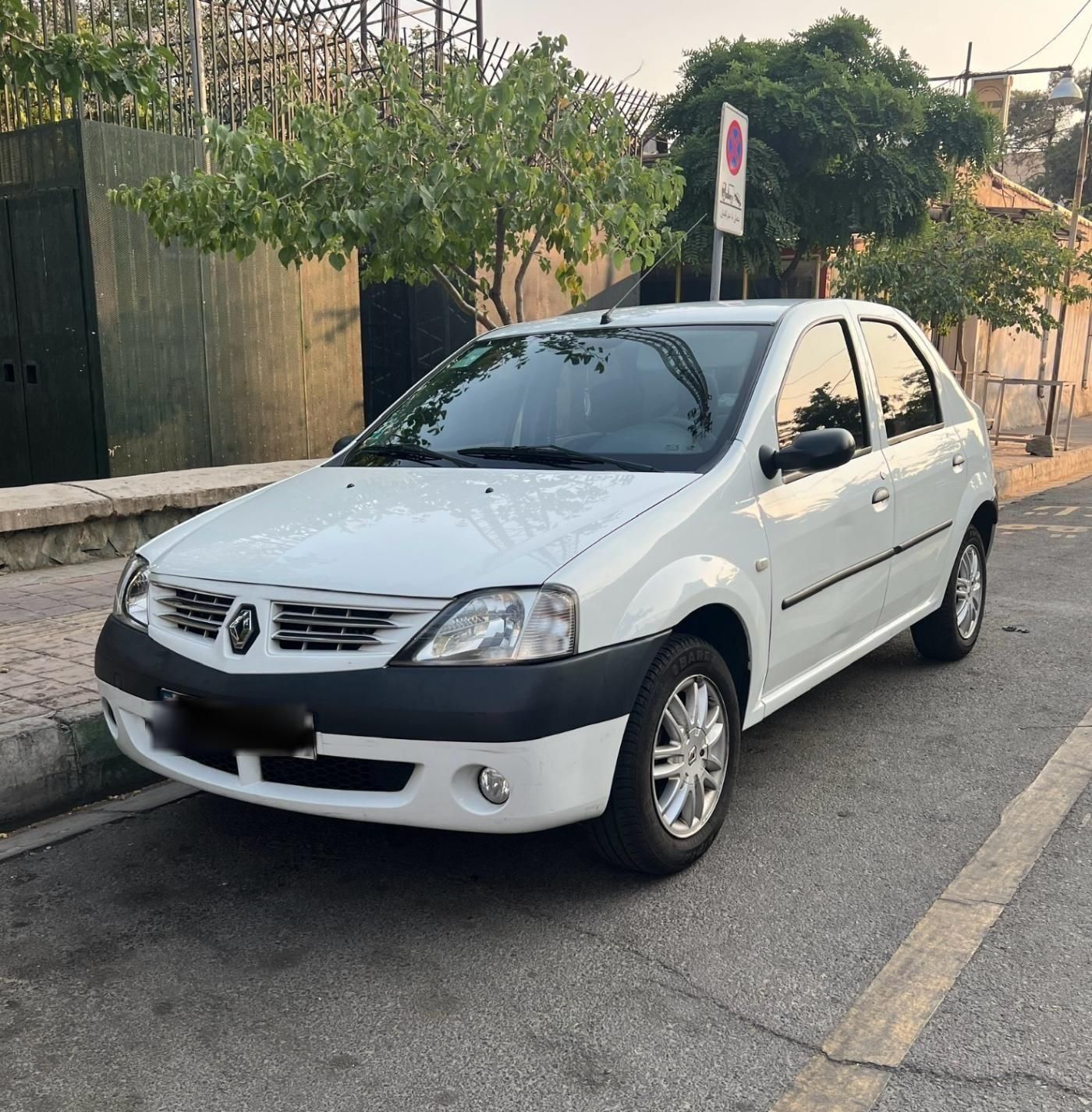 خودرو رنو، تندر 90 آگهی ann_18565255