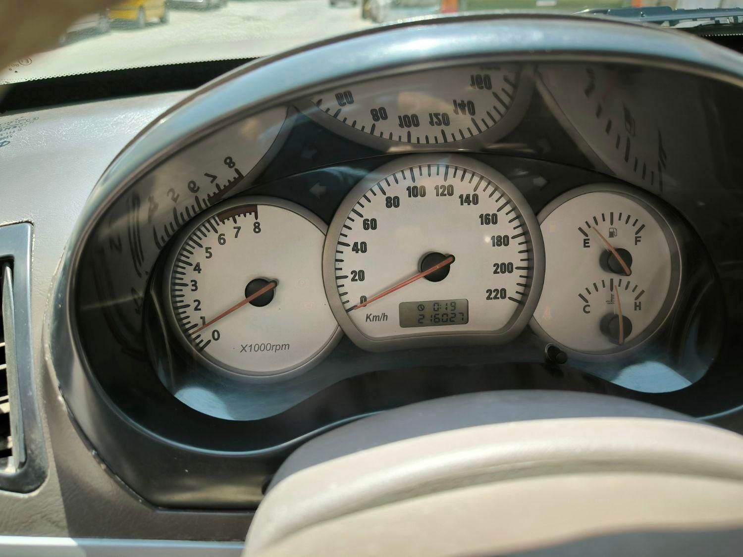 ام وی ام X33 دنده‌ای ساده - 2012