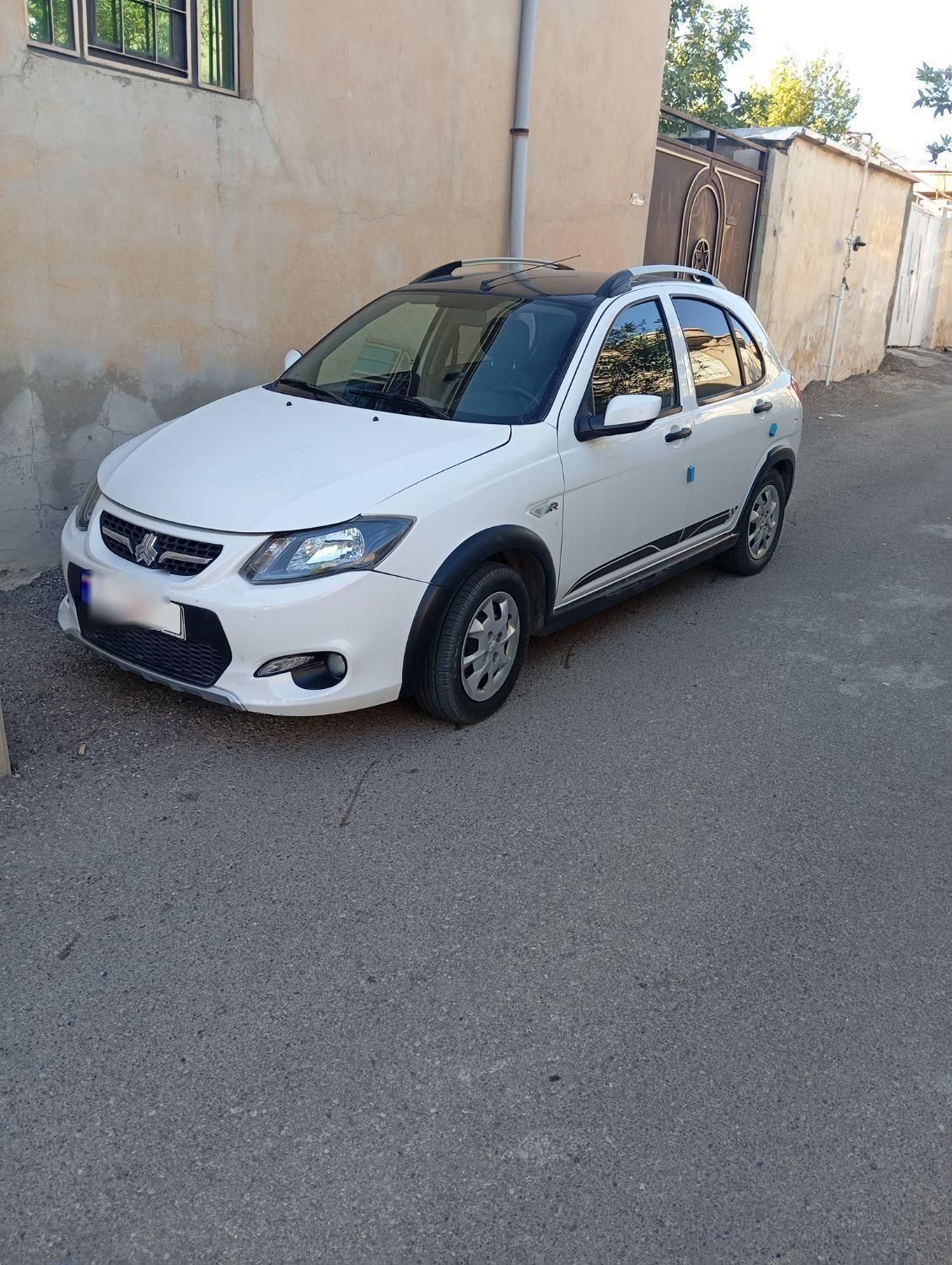 خودرو کوییک، R آگهی ann_18565475