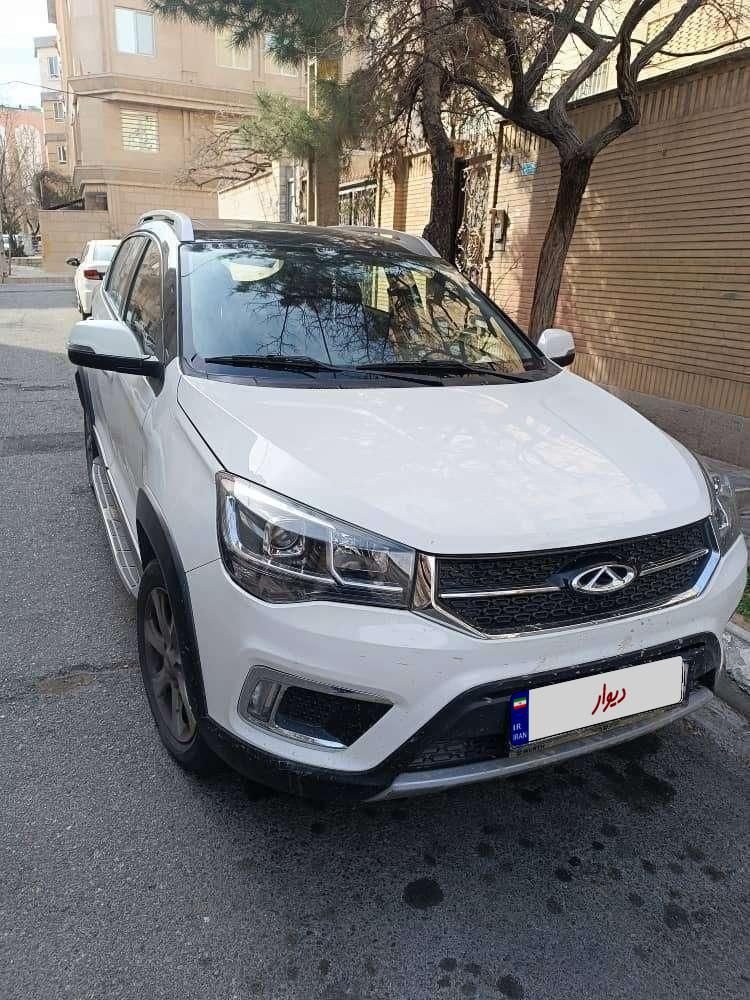 خودرو ام وی ام، X22 آگهی ann_18565687